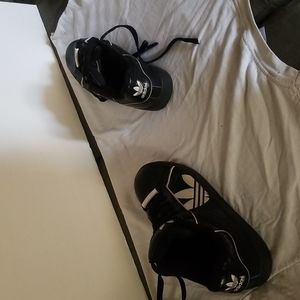 Women black Adidas shoe